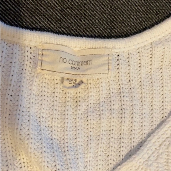 No Comment Deconstructed White Sweater Size Medium - Picture 9 of 9